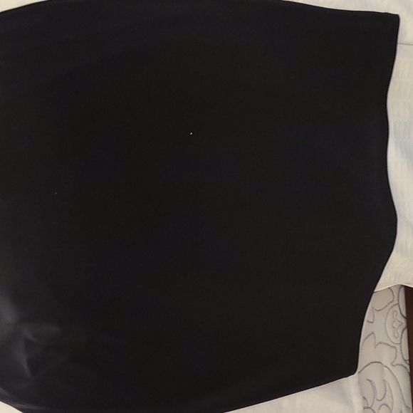 Dress - Picture 4 of 5